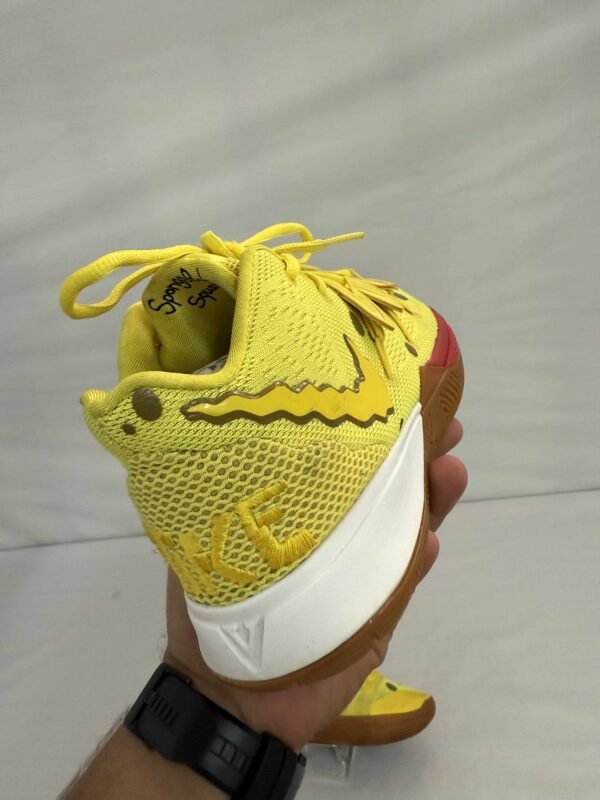 NIKE KYRIE 5 SPONGEBOB