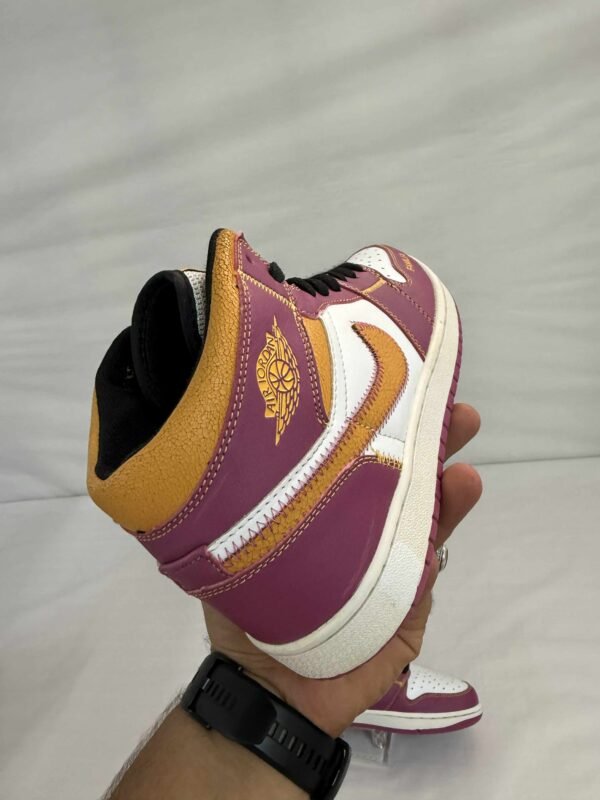 Nike Air Jordan 1 Mid Dia De Los Muertos